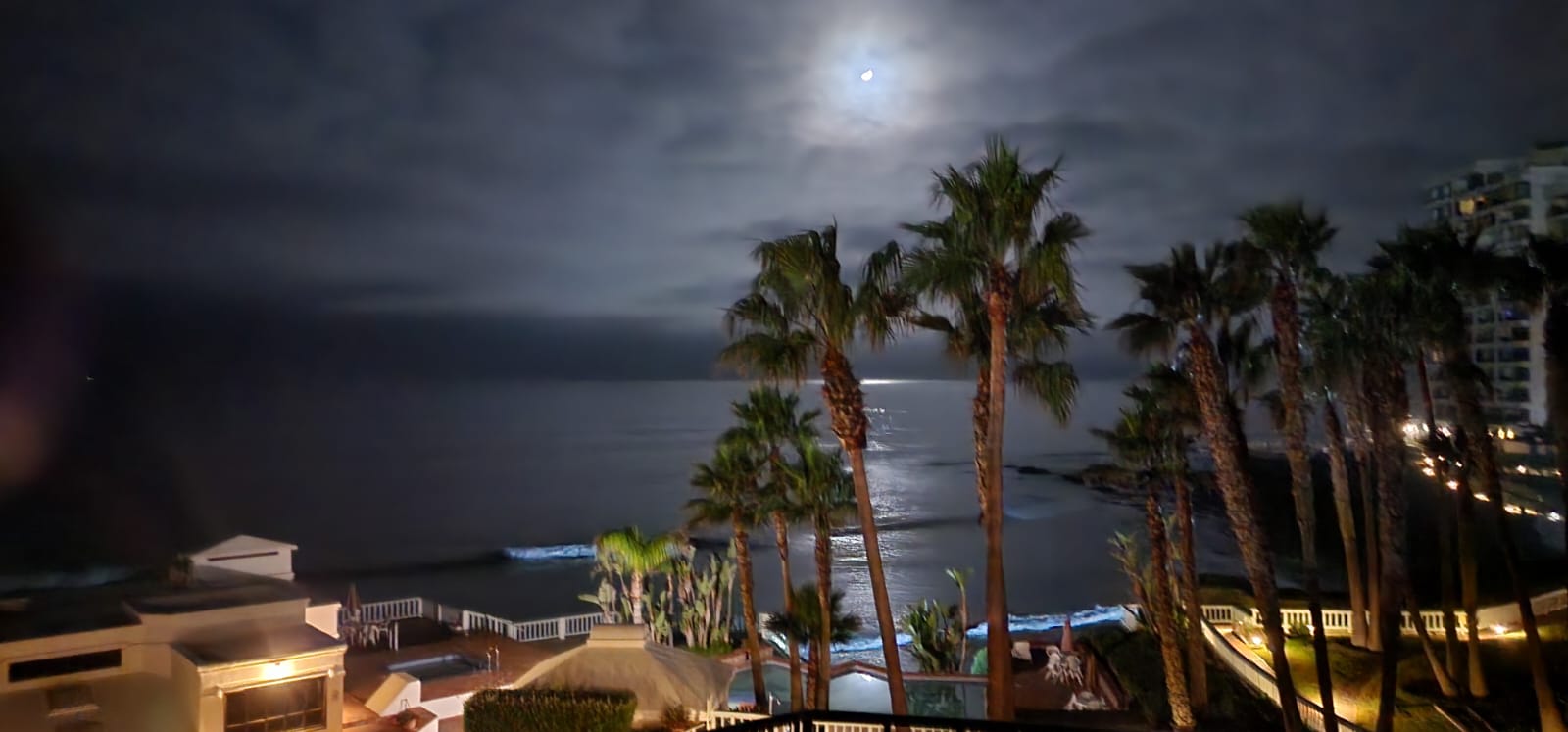 Casa-marena-Villa1-nighttime-view