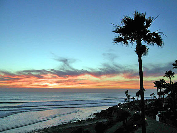 Rosarito-Las-Gaviotas-Bahiti-bahitisunset.jpg