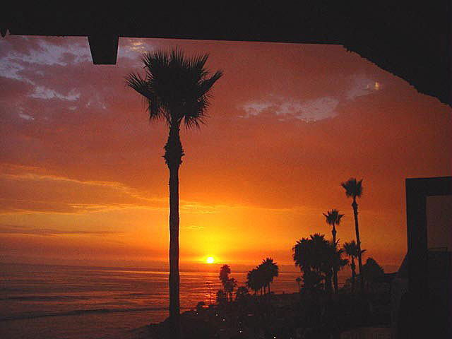 Rosarito-Las-Gaviotas-Bahiti-normasbahitisunset.jpg