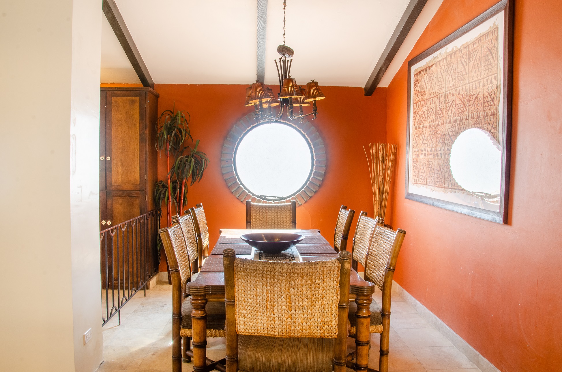 a-Rosarito-Las-Gaviotas-Bahiti-3Board-Kitche-View-dining.jpg