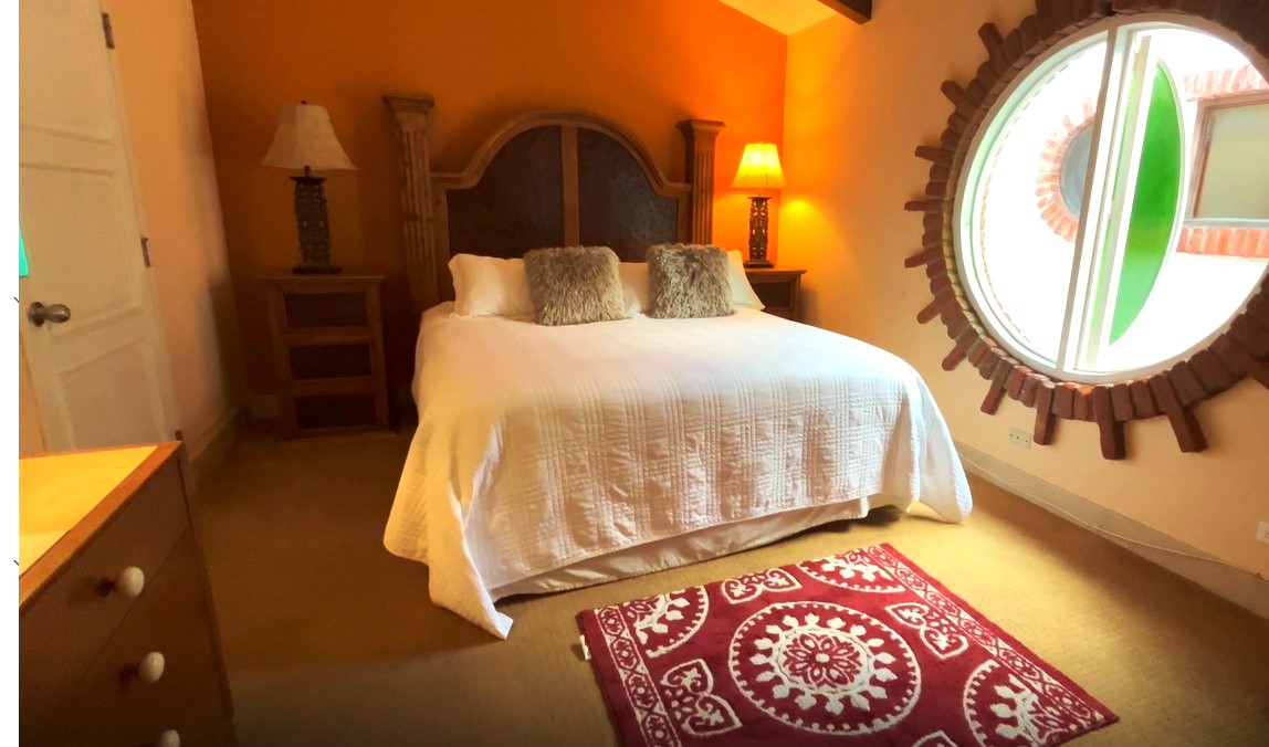 las-gaviotas-rental-casa-bahiti-upstairs-master.jpg